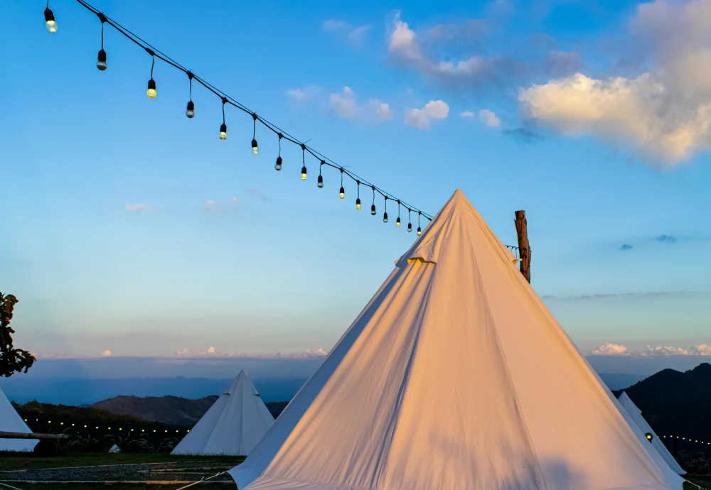 floorless pyramid tent